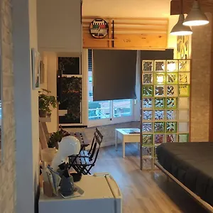 https://saltillo-alto-white-studio.1costadelsol.com